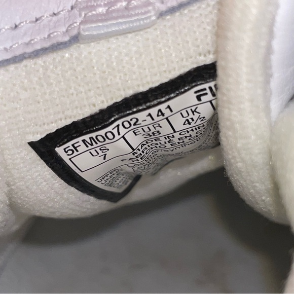 Fila Sneaker! - Picture 9 of 10